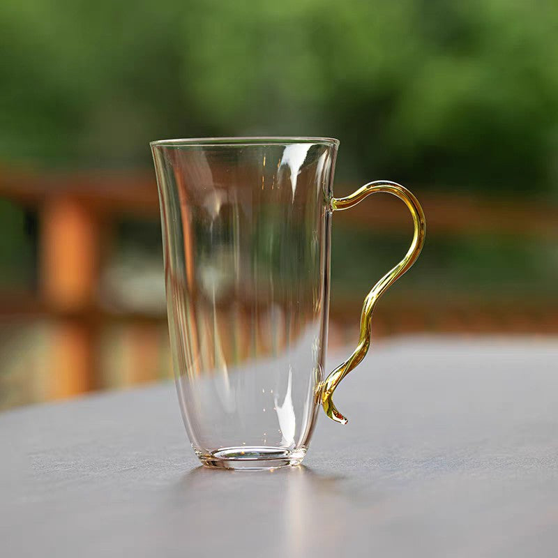 IwaiLoft 秀逸 ガラスマグ 耐熱ガラス グラス 320ml ガラスカップ コップ コーヒーカップ コーヒーマグ かわいい モーニングカップ ティーグラス 冷茶グラス 結露しにくい 電子レンジOK カフェカップ クリア コーヒー器具 来客用 誕生日母の日 プレゼント お祝い