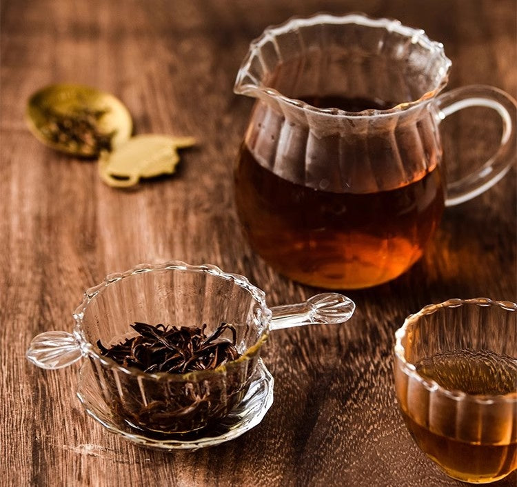 IwaiLoft 美しい 耐熱ガラス 茶こし 茶漉し ドリッパー フィルター ティーストレーナー ガラス 紅茶 ガラスの茶こし 急須 マグカップ ティーポット など用 取っ手付き ちゃこし 茶道具 ギフト プレゼント